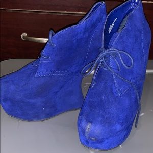 Blue size 10 heels
